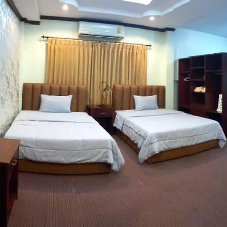 Excellency Apartment Vientiane Bagian luar foto