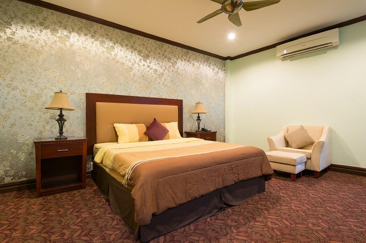 Excellency Apartment Vientiane Bagian luar foto